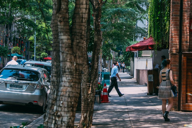 pequenos_monstros_bairros_de_sao_paulo_itaim_rua_amauri-10